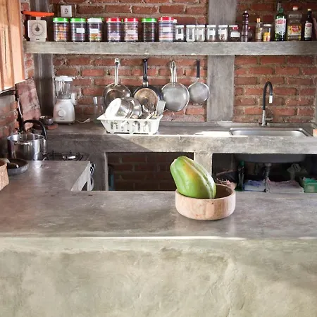 Bukit Cottage Labuan Bajo Exterior photo